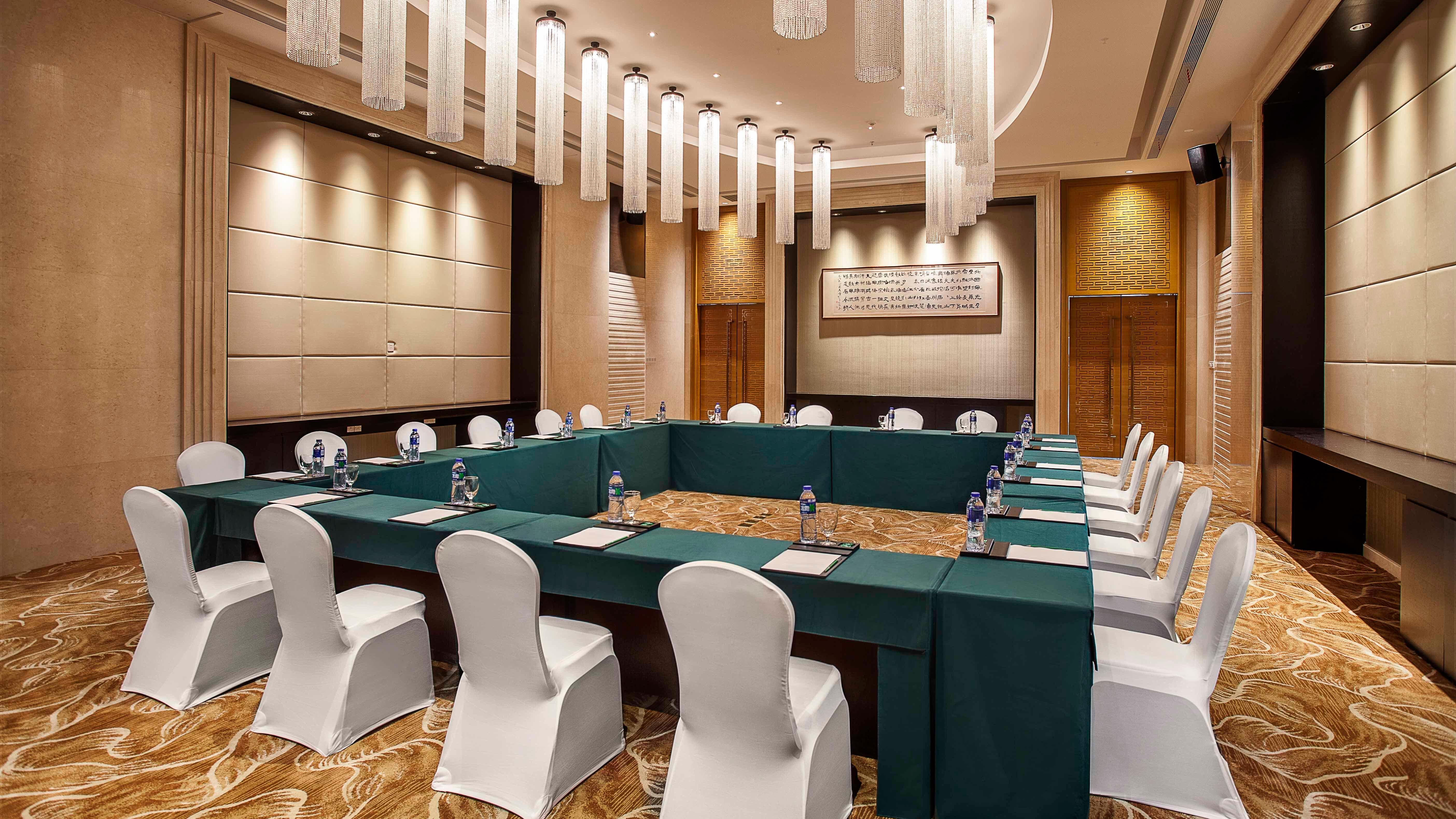 Holiday Inn Nanchang Riverside By Ihg ภายนอก รูปภาพ