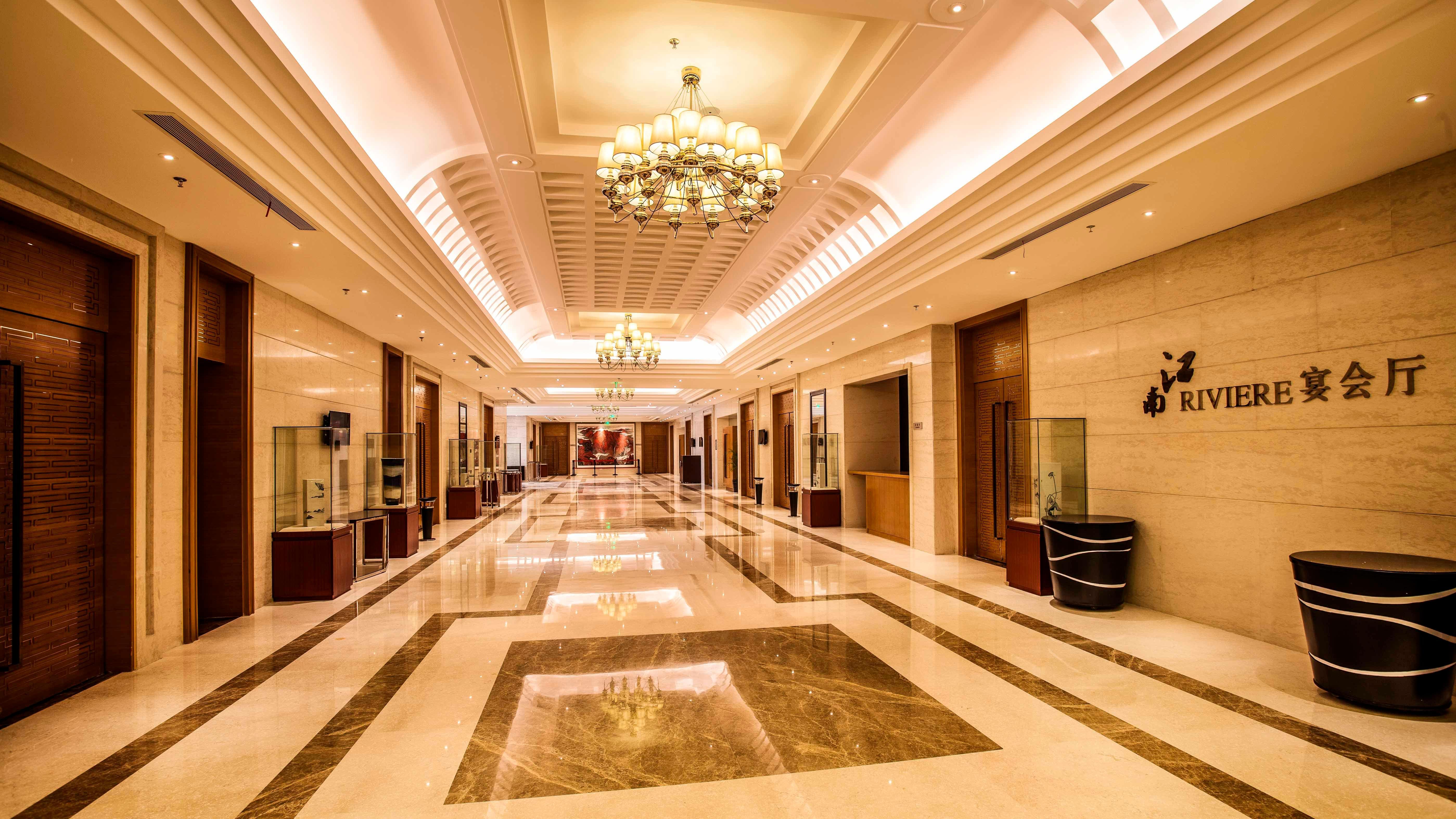 Holiday Inn Nanchang Riverside By Ihg ภายนอก รูปภาพ