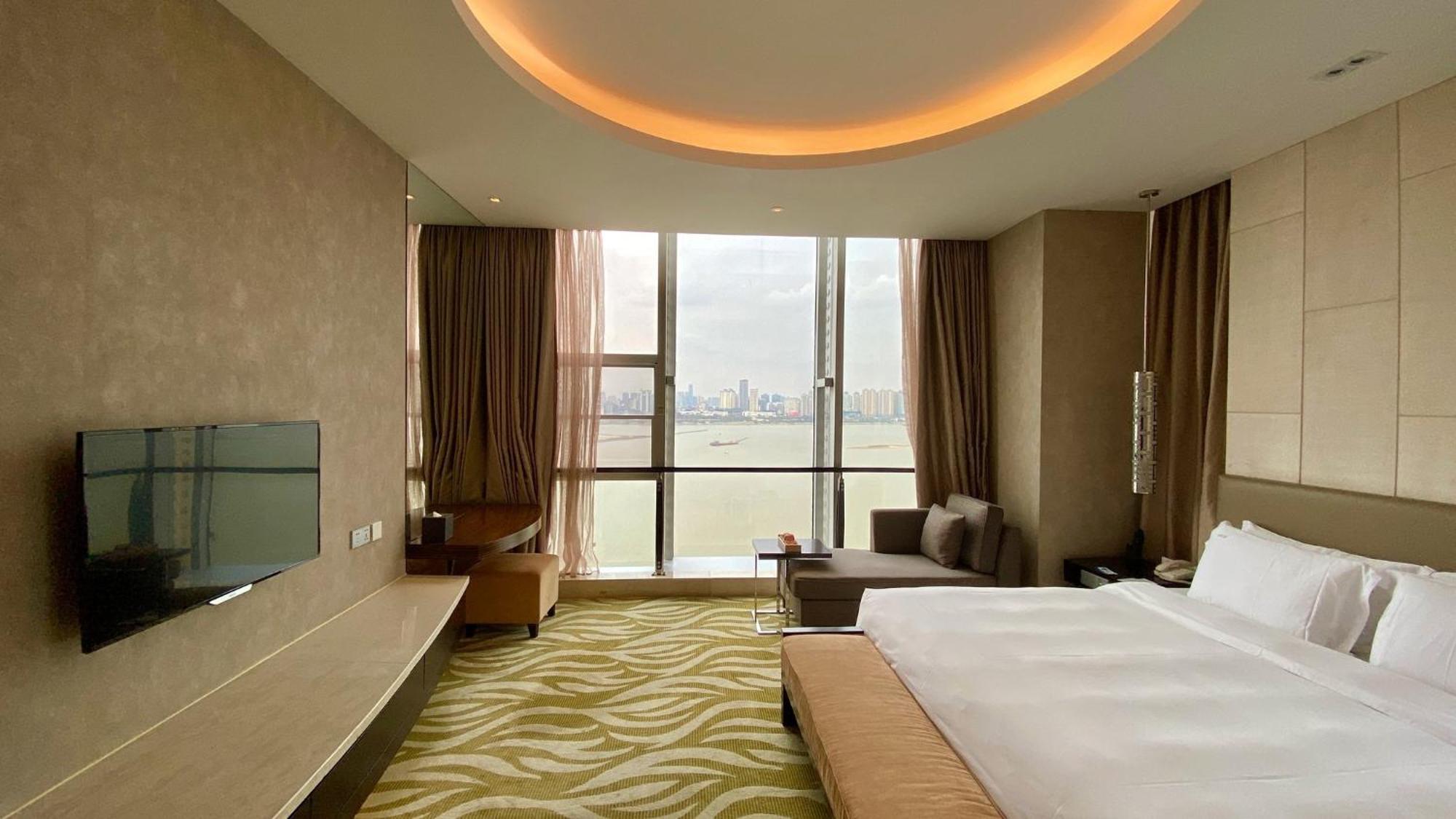 Holiday Inn Nanchang Riverside By Ihg ภายนอก รูปภาพ